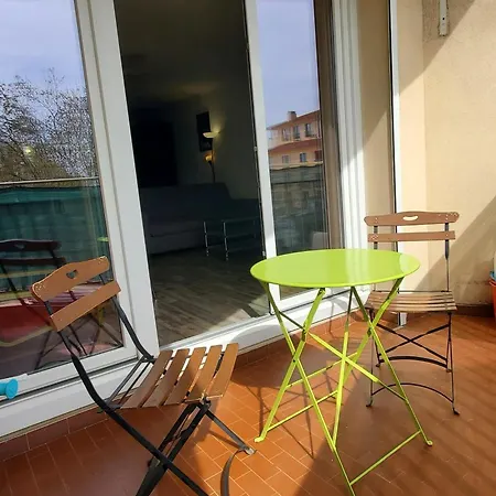 Apartment Large In The Center Of Town Near The *